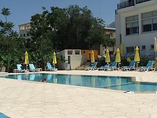 Hotel Watermill Kyrenia  Exteriér fotografie